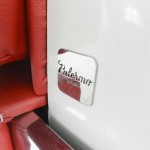 roma-divano-biposto-fiat-500-vernice-bianca-pelle-rossa-palermo-design-arredo-pisticci-matera-basilicata