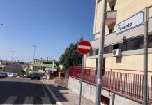 Matera, Via Taranto, residenti in protesta per il senso unico: “Disagi enormi per oltre 400 famiglie”